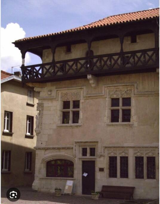 Appartement 90 M2 Vic-sur-Seille Dış mekan fotoğraf